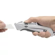 Kép 3/3 - Univerzális vágókés WEDO 18 mm biztonsági 16,5 cm fém test gumi fogórész fém sínnel kerámia pót pengével