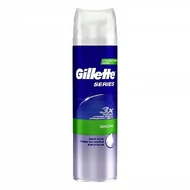 Borotvazselé GILLETTE Sensitive 200 ml